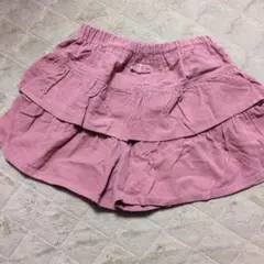 フリル付きピンクショートパンツ