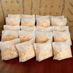 3-8 削りたてをお届けします【20袋】国産 ヒノキチップ　ヒノキおがくず