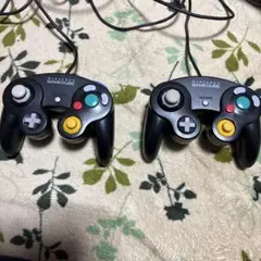 ゲームキューブ　コントローラー　ブラック　２個