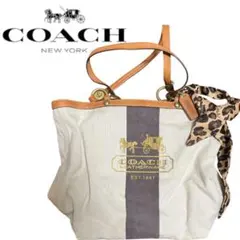 COACH(コーチ) キャンパス　スカーフ付き　トートバッグのサムネイル