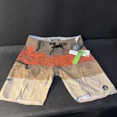 ［新品タグ付き］ヴォルコム 水着　MOD-TECH ハーフパンツ ボードショーツ