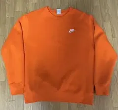 Nike オレンジ クルーネック トレーナー