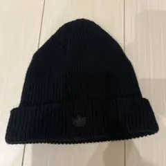 adidas ブラック ニット帽