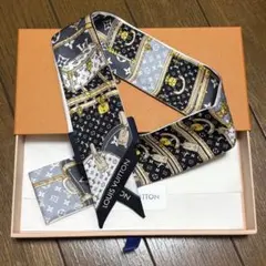 X2062 未使用 ルイヴィトン バンドー ポップLV シルクスカーフ - メルカリ