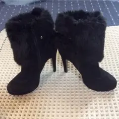 ダイアナ ショートブーツ 【21.5cm】　ブーツ　黒　ブラック　ファー