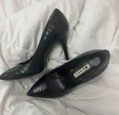 ダイアナ　クロコ　ヒール