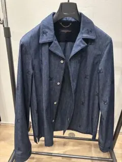 Item thumbnail for item d1877e50-f292-47ca-b20e-7172c9f11b66