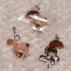 スパイファミリー つながる アクリルチャーム アーニャ 風船 傘 ヨル 傘