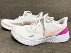 Nike レボリューション5 ホワイト/ピンク