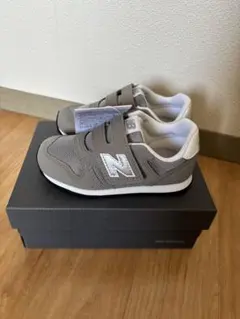 16.0cm★ニューバランス◇キッズスニーカー　IZ373 グレー　キッズ