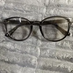 グローバルワーク　UVサングラス　グレーのサムネイル