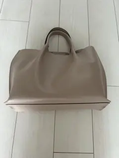 GIANNI CHIARINI ハンドバッグ レザー （くすみピンク）のサムネイル
