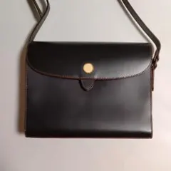 marie claire マリ・クレール レザー ショルダーバック〈黒〉レトロ