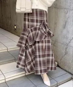 【最終値下げ】INGNI　チェック柄バックレースアップアシメスリットスカート