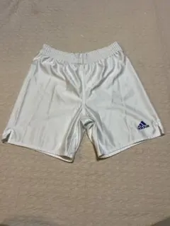 adidas ホワイト ハーフパンツ　少年サッカー