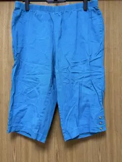 ブルーのハーフズボン