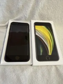 ＊美品＊iPhone SE2 ブラック 64 GB SIMフリー 第2世代