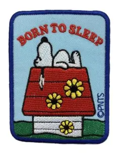 新品　スヌーピー 刺繍ワッペン BORN TO SLEEP SAB248
