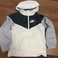 NIKE ウインドブレーカー　120