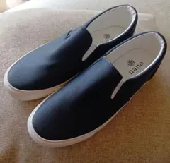 Item thumbnail for item 96aca49b-6af7-4f58-9ed7-eeec6c19aa2c