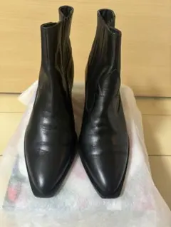 ダイアナ ショートブーツ 64360サイドゴア スタッズ 22.5