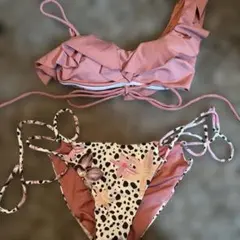 フリル ワンショルダー ビキニ ※お値下げ不可のサムネイル