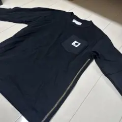 sacai ×カーハートブラック Tシャツ ジッパー付き