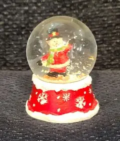 雪だるまのスノードーム 約7cm