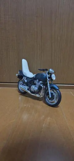 アオシマ　1/12 ゼファー　完成品のサムネイル