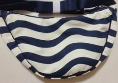 ユニクロmarimekkoラウンドミニショルダーバッグ