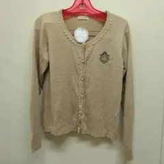 新品タグ付き　長袖　カーディガン　春物ニット　薄手　ベージュ　アクシーズファム