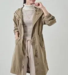 SHOO・LA・RUE　ミリタリーフードコート