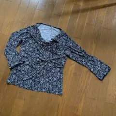 ローラアッシュレイ　バラ柄ラップスタイル長袖トップスのサムネイル
