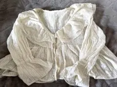 ローリーズファーム フリルブラウス