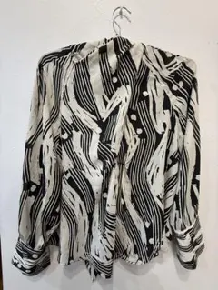 ZARA ザラ ジオメトリックプリント ブラウス ボウタイシャツMサイズ　総柄