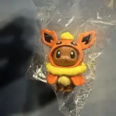 イーブイフィギュアコレクション　ポンチョシリーズ　ブースター