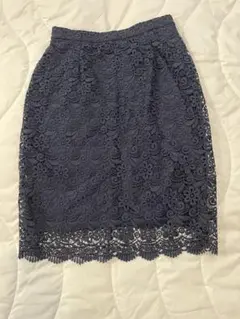 ダークブルー 花柄レーススカート