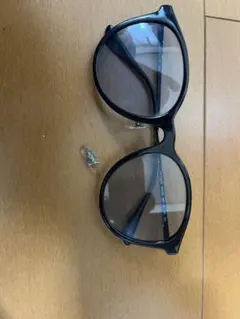 サングラス　レイバン　RB4334D