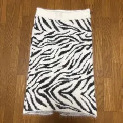 H&M ゼブラ柄 タイトスカート シャギーニットのサムネイル