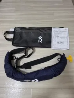 DAIWA df-2207 ライフジャケット カモフラ 美品 ケース付 - メルカリ
