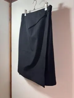 イッセイミヤケ issey miyake ブラック ラップタイトスカート 膝丈Sのサムネイル