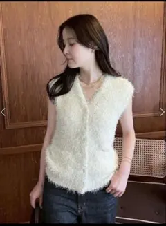 【定価8,910円】ミラオーウェンVネックプルオーバーシャギーニットベスト