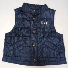 90★ファミリア★ファミちゃんアップリケ付き！中綿入りベスト★