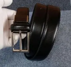 黒レザーベルト 5穴 シンプルデザイン