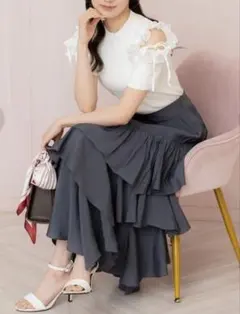 美品☆ウィルセレクション☆ランダムティアードスカート☆チャコールグレー☆