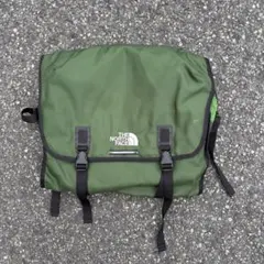 THE NORTH FACEトラベルメッセンジャーバッググリーン　ノースフェイス