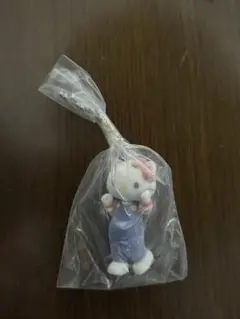 サンリオキャラクターズ　ミニチュアチャーム〜ライブキャラクター〜　ハローキティ