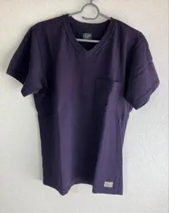 DALEE’S & Co Vネック Tシャツ　M サイズのサムネイル
