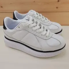 オニツカタイガー デレシティ 