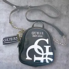 美品 GUESS レザー ミニバックパック チェーンショルダー y2k ロゴ 黒のサムネイル